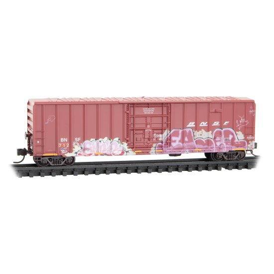 N BNSF Christmas Graffiti 3-Pack N BNSF Christmas Graffiti 3-Pack