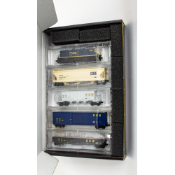 N From the Vault - CSX 5-Car Set #2 with Locomotive